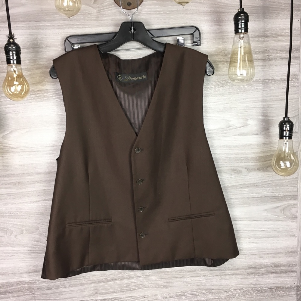 Demantie Vest Piece. With suspender clips